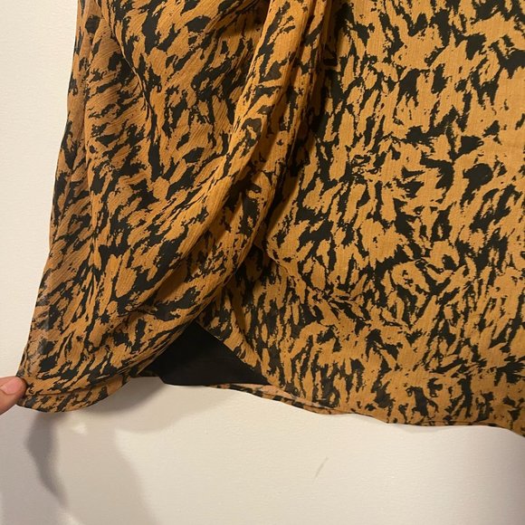 Zara Patterned Wrap Knot Mini Skirt - Small - Picture 4 of 16